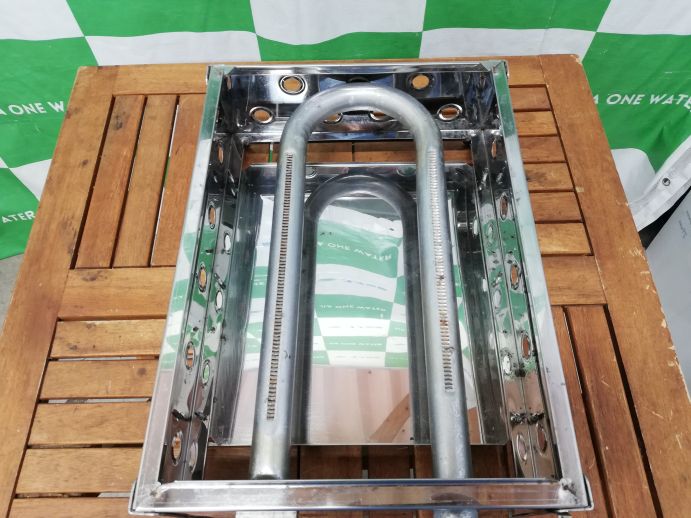 【中古　おでん鍋】　LPガス　8寸おでん鍋　4仕切り　涌井工業 中古 おでん鍋】 LPガス 8寸おでん鍋 4仕切り 涌井工業