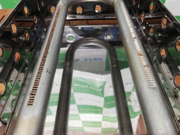 【中古　おでん鍋】　LPガス　8寸おでん鍋　4仕切り　涌井工業 中古 おでん鍋】 LPガス 8寸おでん鍋 4仕切り 涌井工業