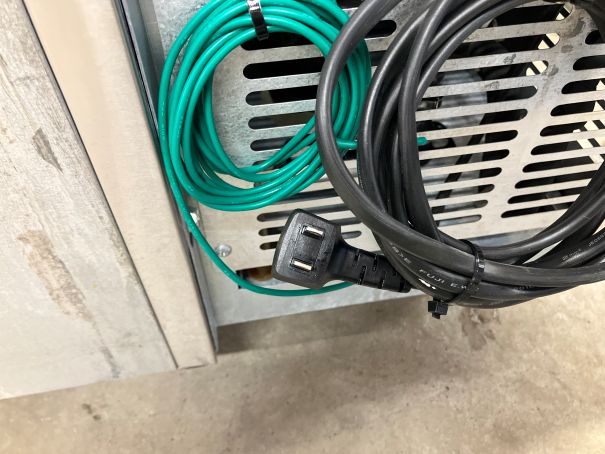 ☆★　ダイワ　大和冷機　テーブル形冷蔵庫　冷蔵コールドテーブル　4261CD-A　☆★