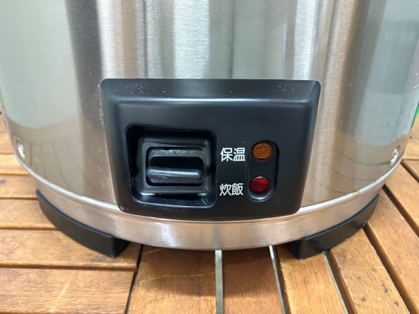 ☆★　タイガー　業務用炊飯ジャー　JNO-A360　2升　2021年製　☆★