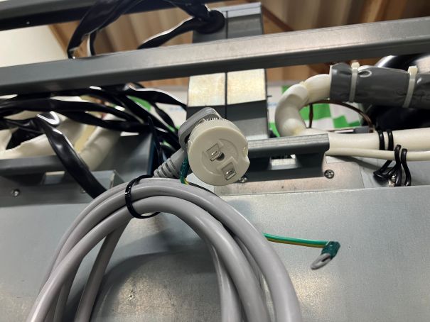 ☆★　フジマック　冷凍冷蔵庫　FR1265F2Ki　2凍2蔵　☆