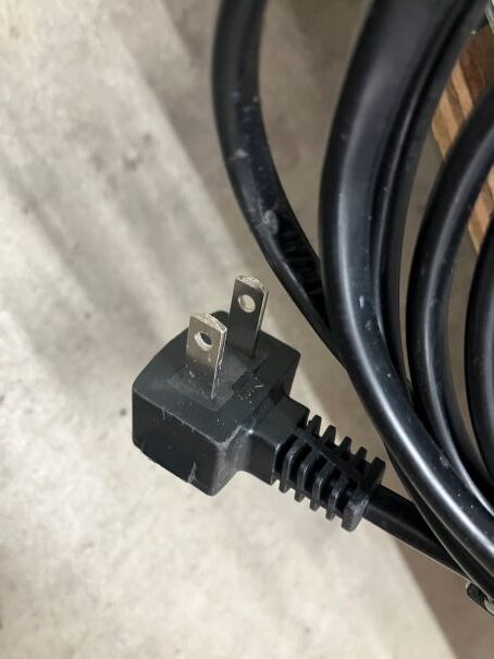 ☆★　マクスゼン　上開き冷凍庫　冷凍ストッカー　JF100ML01WH　2022年製　99L　☆★