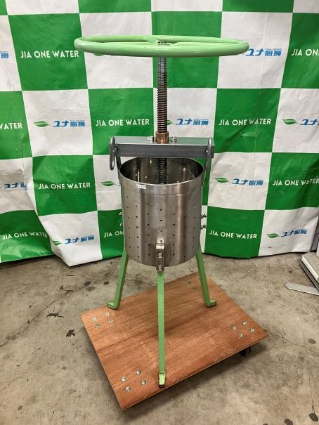 ☆★ 餃子絞り器 野菜絞り器 丸ハンドル 業務用 ☆★