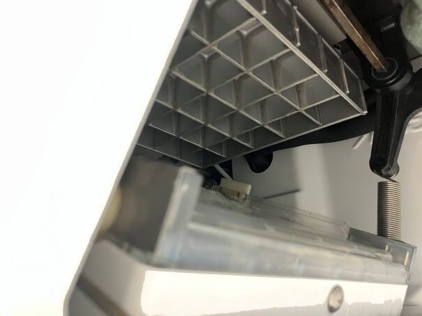 ☆★　ダイワ　大和冷機　製氷機　DRI-25LME1　25kgタイプ　キューブアイス　☆★