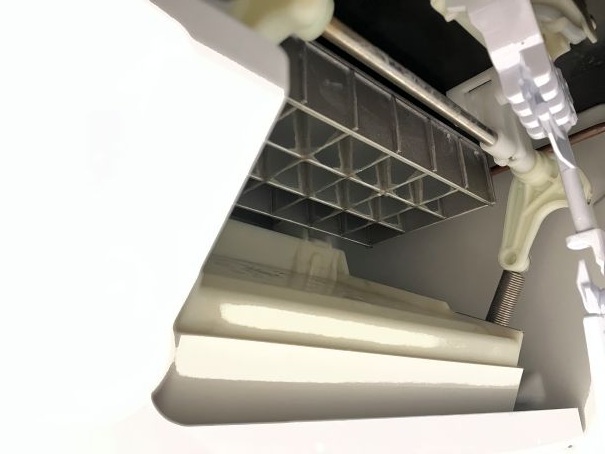 ☆★　大和冷機　ダイワ　製氷機　DRI-25LMF　2021年製　25kgタイプ　キューブアイス　☆★