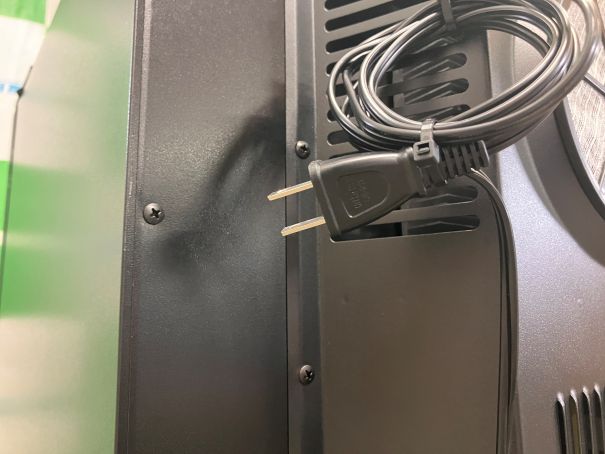 ☆★　PlusQ　ワインセラー　BWC-024P　24ボトル　ペルチェ式　2025年製　☆★
